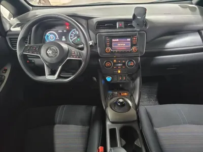 Nissan Leaf 2019, 43292 км, за 8262.83 USD - фото 11
