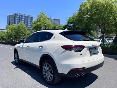 Maserati Levante 2022, 60000 км, за 50764.17 USD - фото 8