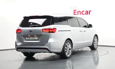 Kia Canival 2016, 119582 км, за 6500.68 USD