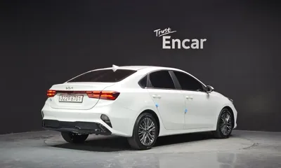 Kia K3 2023, 59878 км, за 17060.52 USD