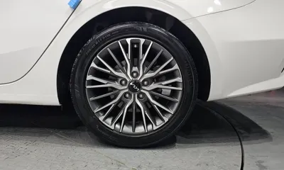 Kia K3 2023, 59878 км, за 17060.52 USD - фото 21