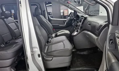 Hyundai Starex 2010, 142537 км, за 3875.46 USD - фото 10
