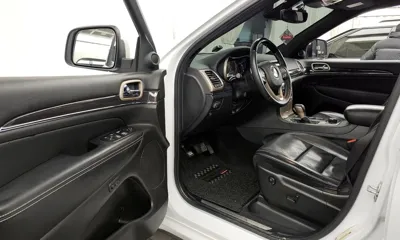 Jeep Cherokee 2017, 134468 км, за 9712.59 USD - фото 10