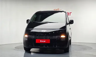 Hyundai Staria 2025, 28854 км, за 18314.3 USD