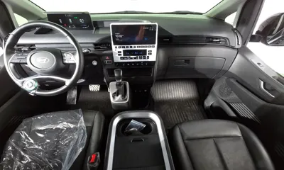Hyundai Staria 2025, 28854 км, за 18314.3 USD - фото 7