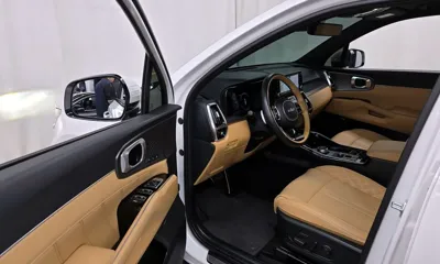 Kia Sorento 2023, 43023 км, за 23581.18 USD - фото 10