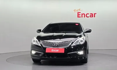 Hyundai Grandeur 2016, 141757 км, за 4269.57 USD