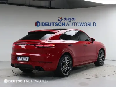Porsche Cayenne 2021, 53035 км, за 56821.93 USD