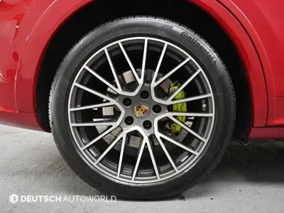 Porsche Cayenne 2021, 53035 км, за 56821.93 USD