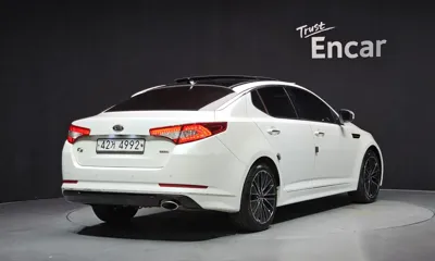 Kia K5 2013, 176889 км, за 3770.39 USD