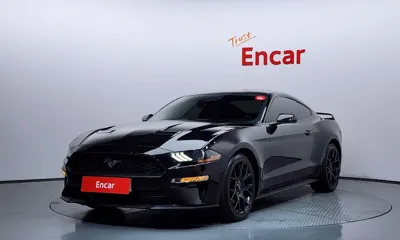 Ford Mustang · 2021 год
