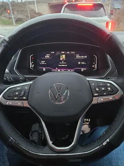 Volkswagen Tiguan 2023, 25200 км, за 19692.79 USD - фото 12
