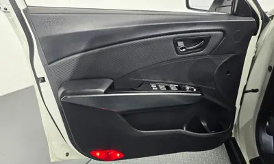 KG_Mobility_Ssangyong TIBOLI 2018, 97732 км, за 6240.65 USD - фото 24