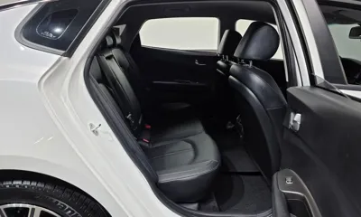 Kia K5 2020, 39514 км, за 9771.99 USD - фото 12