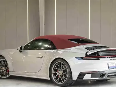 Porsche 911 2021, 20000 км, за 184581.97 USD