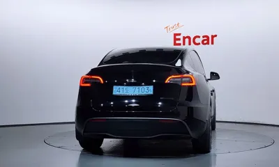 Tesla Model Y 2022, 58677 км, за 32201.43 USD