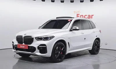 BMW X5 · 2022 год