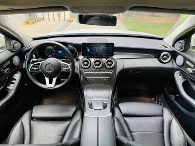Mercedes-Benz C-Class 2019, 110000 км, за 12580.69 USD - фото 11