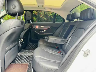Mercedes-Benz C-Class 2019, 110000 км, за 12580.69 USD - фото 16