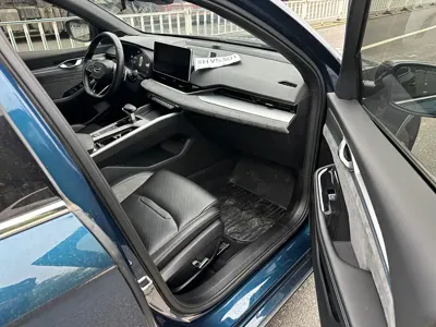 Geely Xingrui 2022, 50000 км, за 9491.15 USD - фото 14