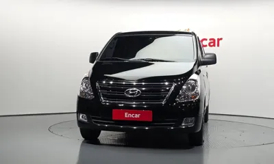 Hyundai Starex 2018, 187939 км, за 5842.2 USD