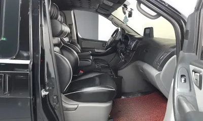 Hyundai Starex 2018, 187939 км, за 5789.75 USD - фото 11