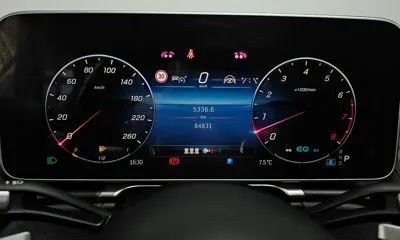 Mercedes-Benz S-Class 2022, 84831 км, за 53070.24 USD - фото 8