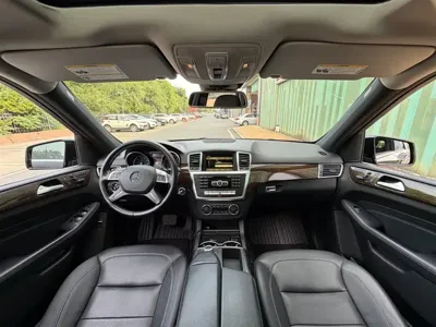 Mercedes-Benz M-Class 2012, 150000 км, за 10270.55 USD