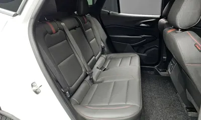 ChevroletGMDaewoo Trax 2024, 25997 км, за 14056.75 USD - фото 12