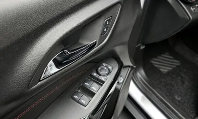 ChevroletGMDaewoo Trax 2024, 25997 км, за 14056.75 USD - фото 17