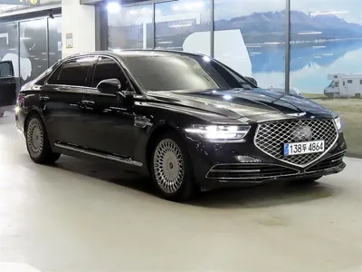 Genesis G90 · 2020 год