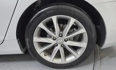 Hyundai Grandeur 2015, 161074 км, за 3127.04 USD - фото 21