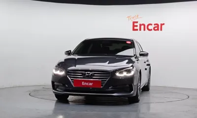 Hyundai Grandeur 2018, 122973 км, за 7862.57 USD