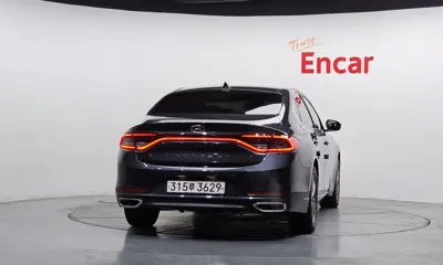 Hyundai Grandeur 2018, 122973 км, за 7862.57 USD