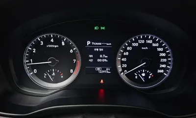 Hyundai Grandeur 2018, 122973 км, за 7811.47 USD - фото 8