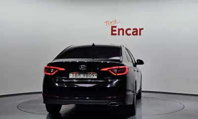 Hyundai Sonata 2015, 95753 км, за 6240.65 USD