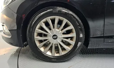 Hyundai Sonata 2015, 95753 км, за 6240.65 USD