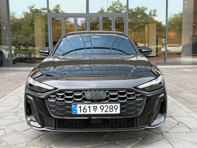 Audi A5 2025, 14934 км, за 34042.86 USD