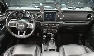 Jeep Wrangler 2022, 51432 км, за 37019.84 USD - фото 7