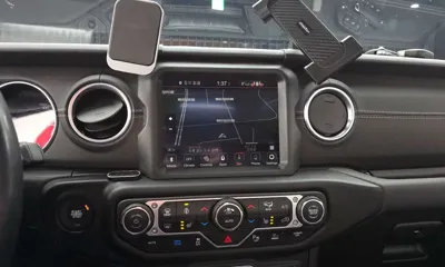 Jeep Wrangler 2022, 51432 км, за 37019.84 USD - фото 16