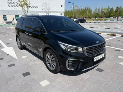 Kia Canival 2019, 121595 км, за 11134.98 USD