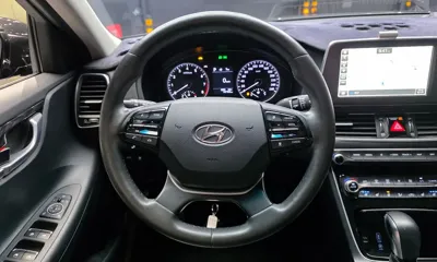 Hyundai Grandeur 2019, 147158 км, за 8391.89 USD - фото 13