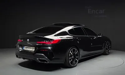 BMW 8-Series 2023, 72800 км, за 45537.38 USD