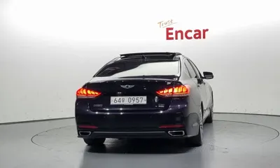 Hyundai Genesis 2016, 201026 км, за 7796.5 USD