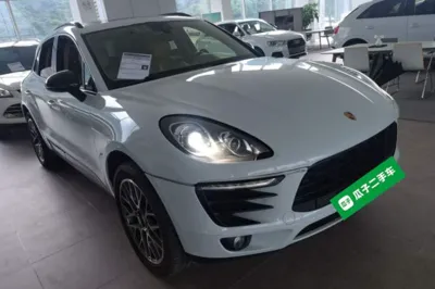 Porsche Macan 2017, 98400 км, за 19451 USD
