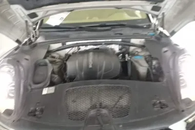 Porsche Macan 2017, 98400 км, за 19451 USD - фото 24