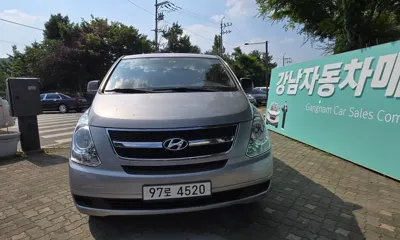 Hyundai Starex 2014, 143280 км, за 3838.15 USD