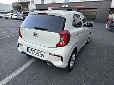 Kia Morning 2021, 30183 км, за 7535.7 USD