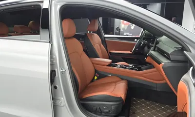 Kia K5 2026, 4099 км, за 19450.97 USD - фото 11