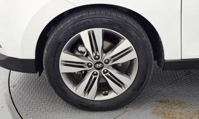 Hyundai Tucson 2015, 129432 км, за 5185.77 USD